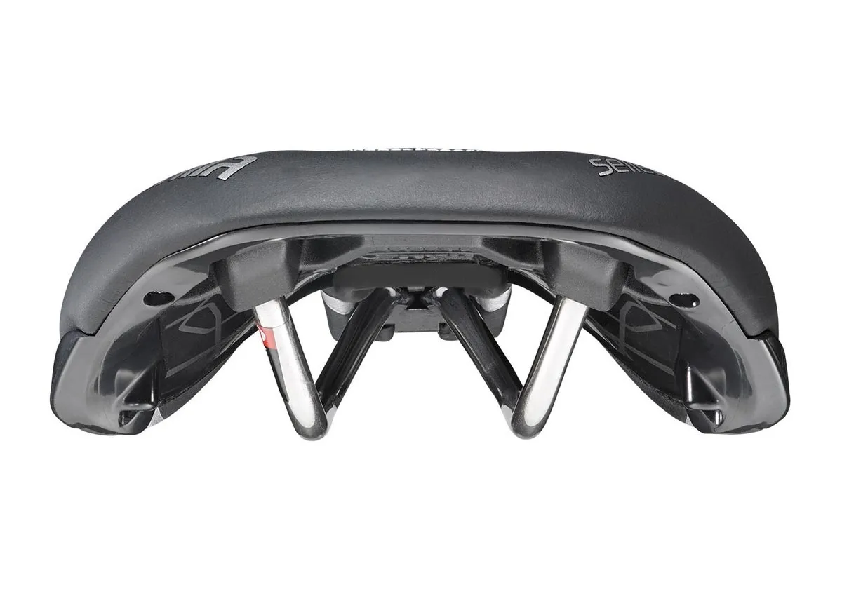 Selle Italia Novus Endurance Sattel Ti386 Superflow L3 schwarz