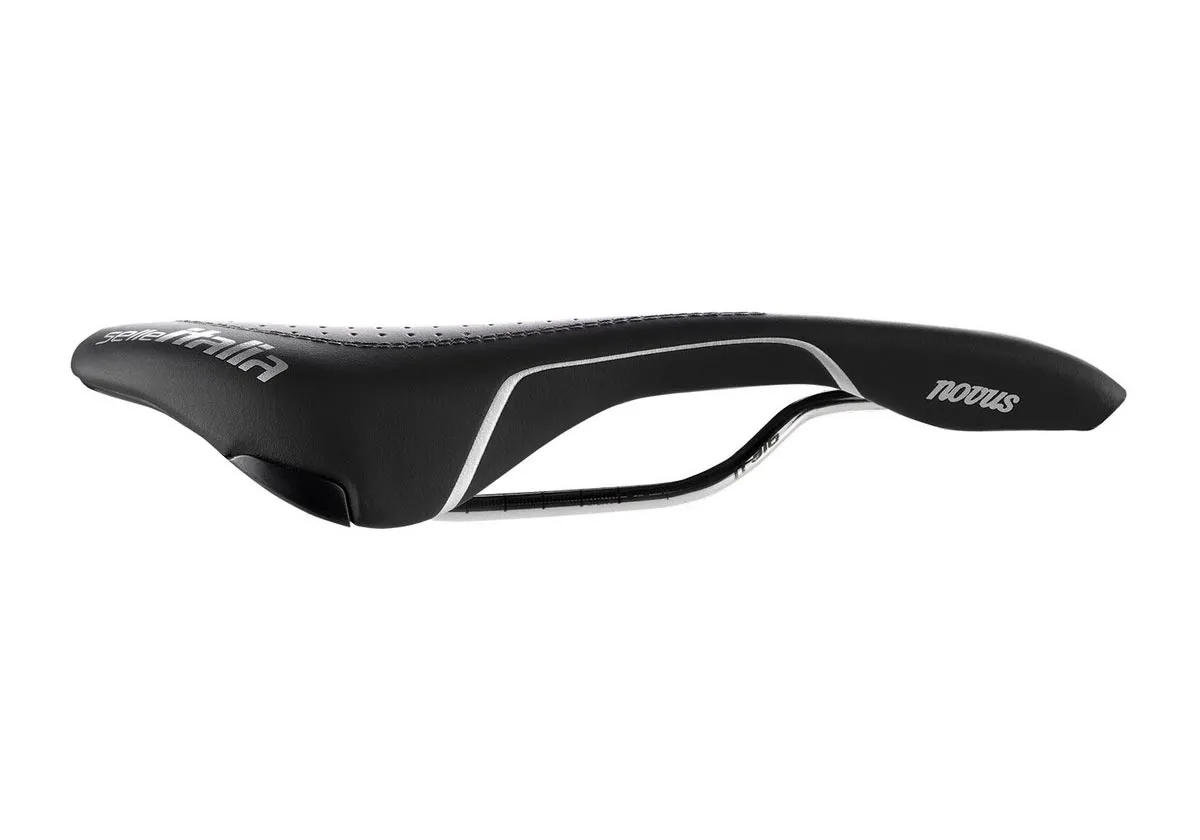 Selle Italia Novus Endurance Sattel Ti386 Superflow S3 schwarz