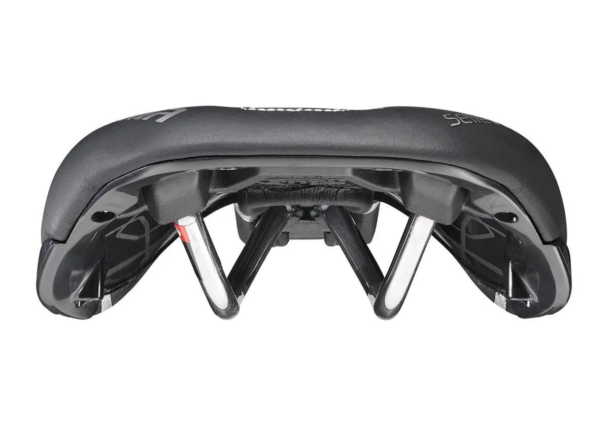 Selle Italia Novus Endurance Sattel Ti386 Superflow S3 schwarz