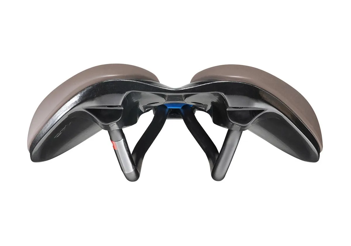 Selle Italia Novus Boost Sattel EVO Gravel Sattel TM Superflow L3 braun