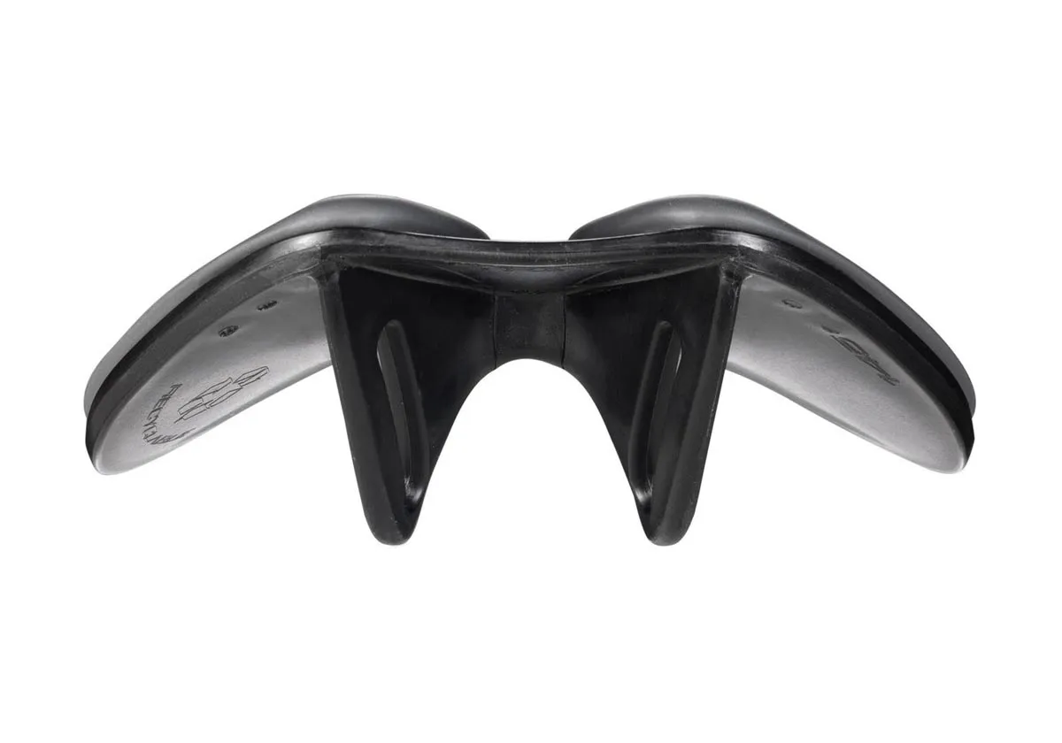 Selle Italia Model X Green Superflow Fec-Alloy Superflow Sattel L3 Breite 145mm Gestell Stahl grau