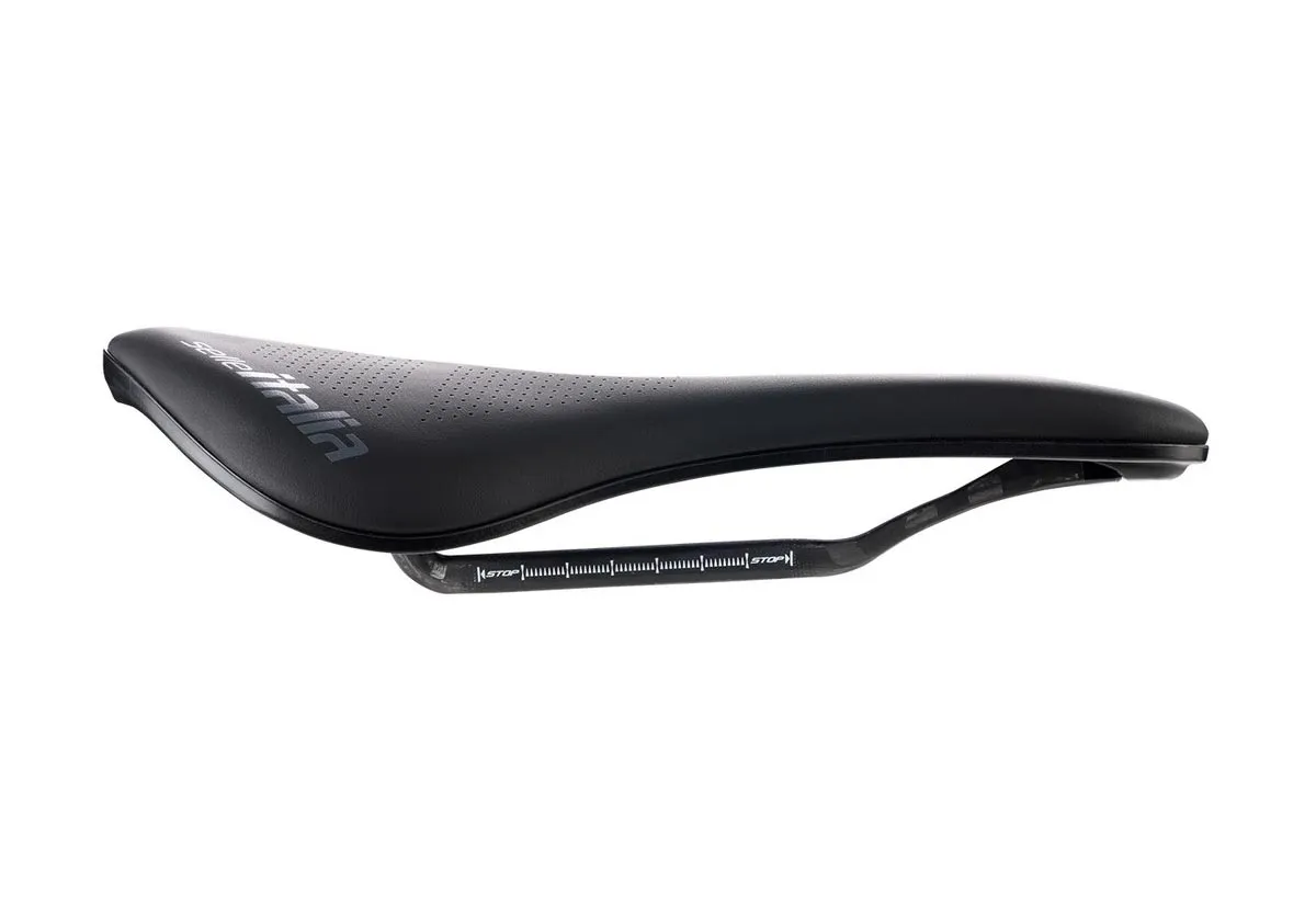 Selle Italia Novus Boost Sattel EVO Kit-Carbonio Superflow L3 Breite 145mm Gestell Carbon schwarz