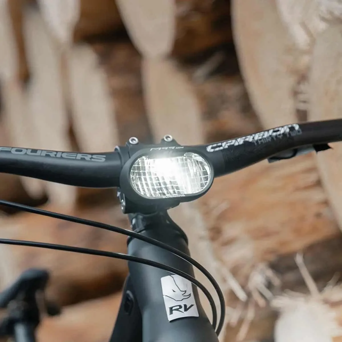 Supernova M99 Mini Pure Frontlampe E-Bike-25 max 450 Lumen