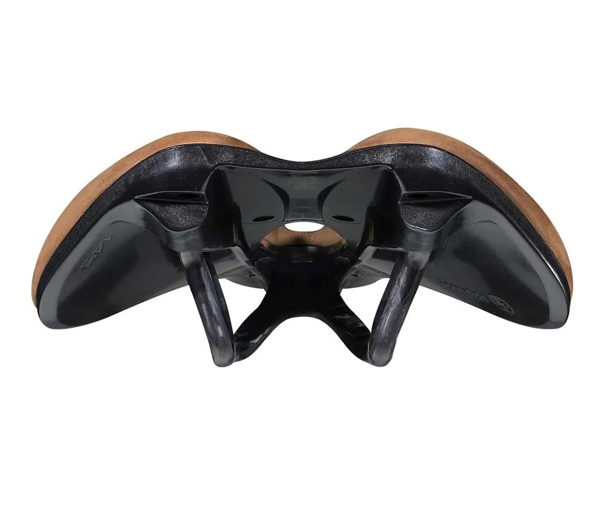 Selle Italia Novus Boost Sattel EVO Kit-Carbonio Superflow L3 Breite 145mm Gestell Carbon nubuk-braun - Ausverkauft