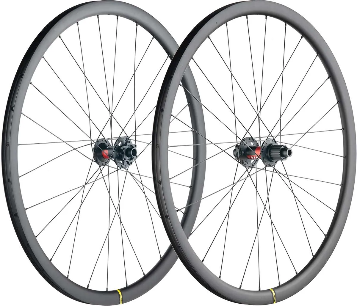 28 Zoll Gravel Laufradsatz DT Swiss 240 EXP Classic Disc Naben + Mavic CXP Pro 30 Felgen | build by TNC