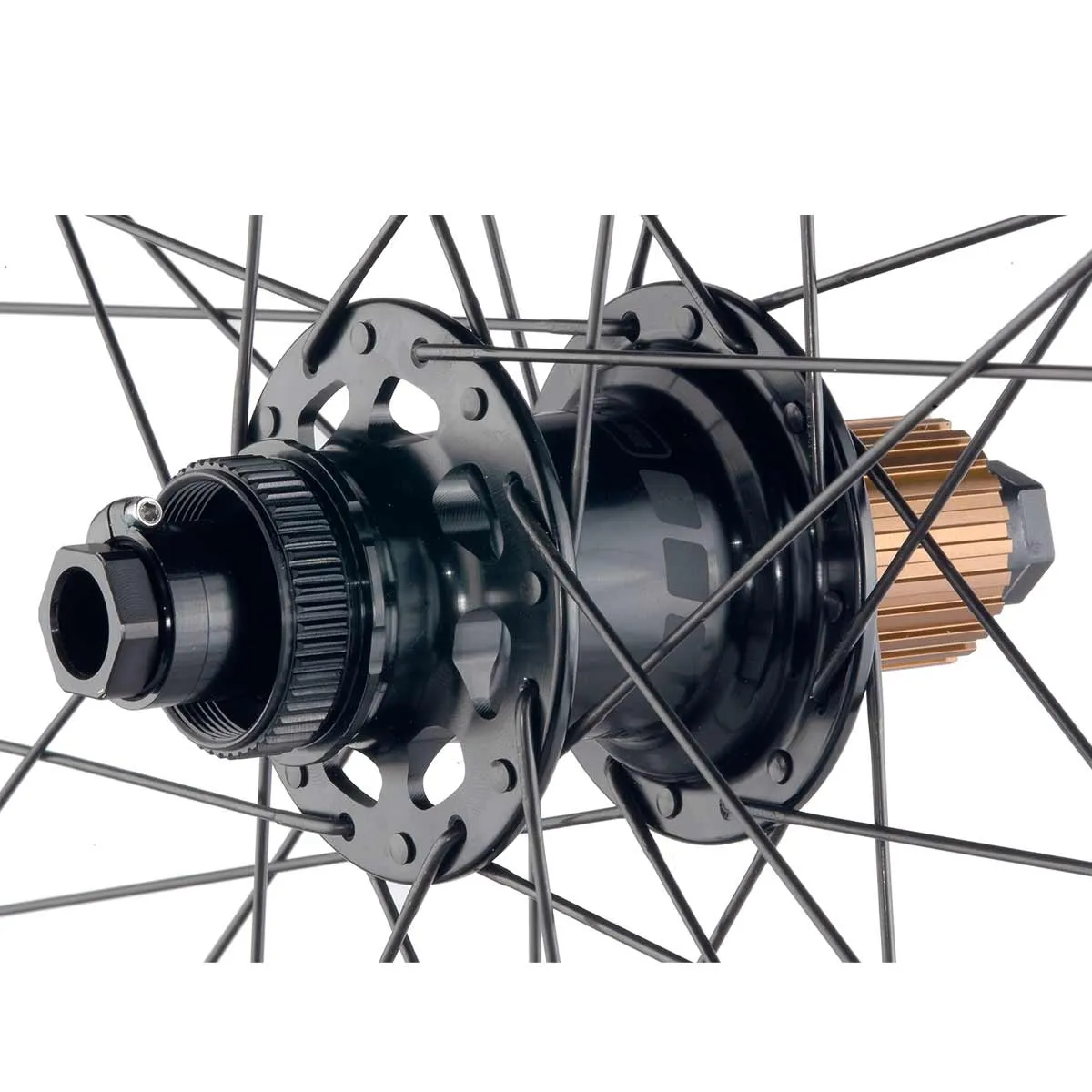 Stans NoTubes Crest MK4 Gravel Hinterrad 28 Zoll M-Pulse Disc Centerlock Rotor Micro Spline