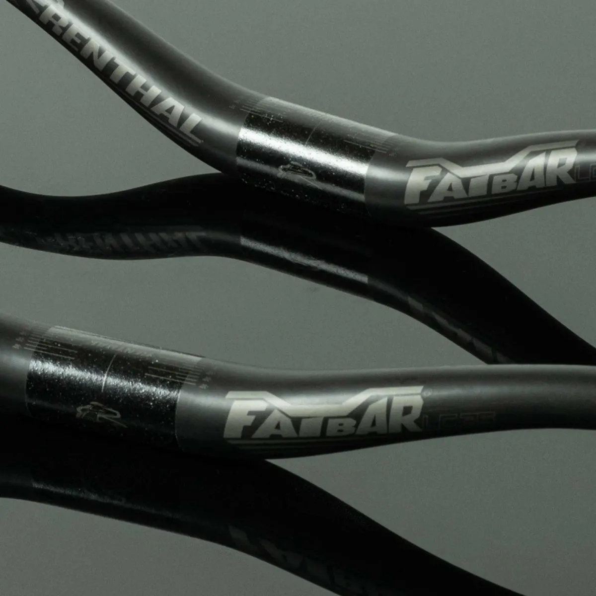 Renthal V3 Fatbar Lite Carbon MTB Riser 31,8 Ø | 760mm Breite x20 mm Rise