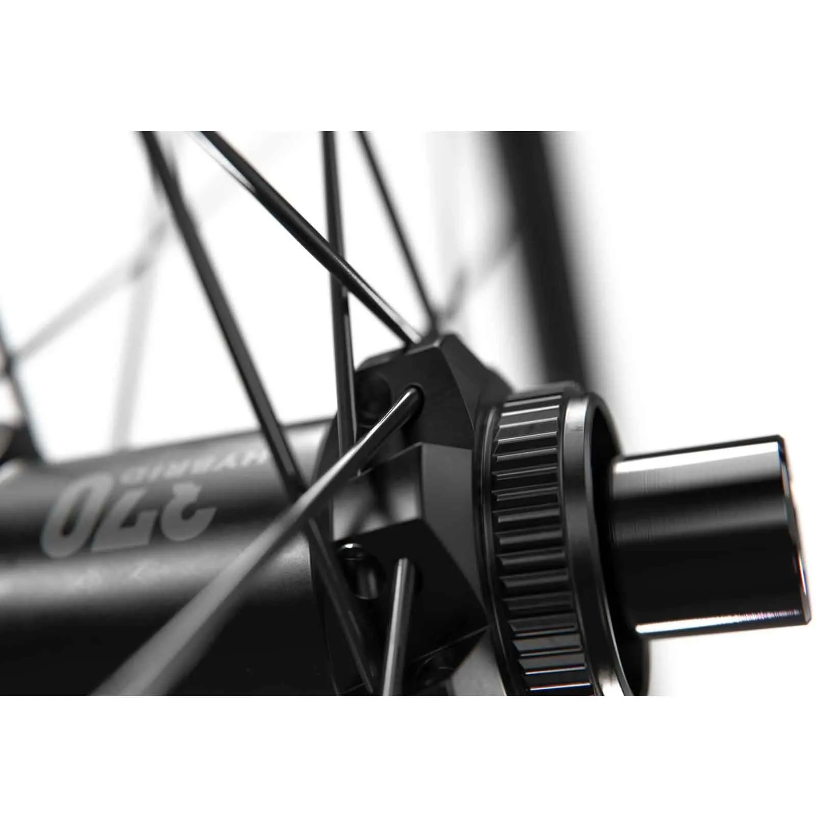 DT Swiss HU 1900 Spline 30 CL Hybrid Utility | 27,5 Zoll E-Bike Vorderrad Centerlock Boost