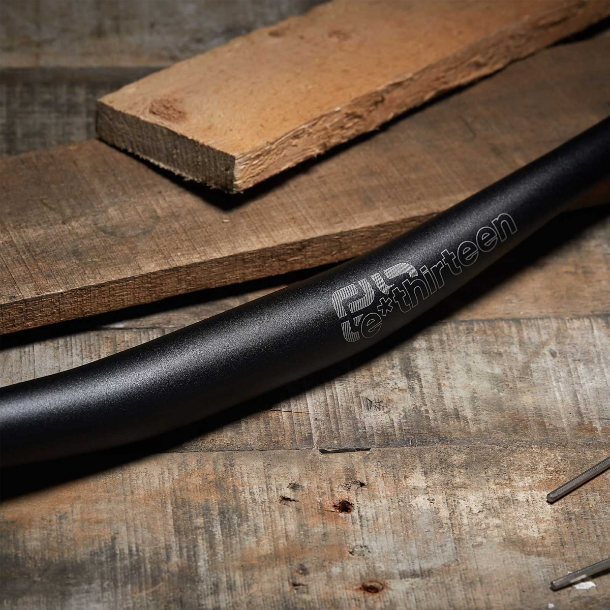 e*thirteen Base Riser 35 Ø | Rise 35mm Breite 800mm schwarz